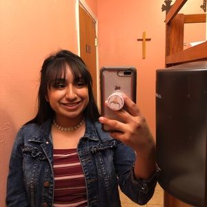 Meet your Posher, Jennifer